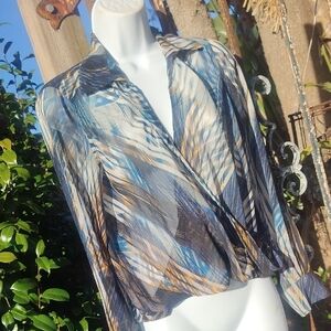 Bebe Super Sexy Long Sleeve Blue And Gold Top XS